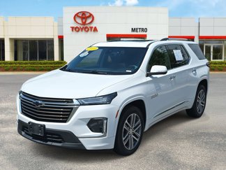 Used 2023 Chevrolet Traverse High Country image 1