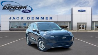 Used 2023 Ford Escape Active image 1