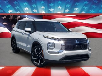 Used 2022 Mitsubishi Outlander ES image 1
