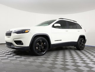 Used 2019 Jeep Cherokee Latitude Plus image 1