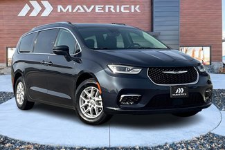 Used 2021 Chrysler Pacifica Touring-L image 1