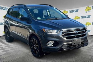 Used 2019 Ford Escape SE image 1