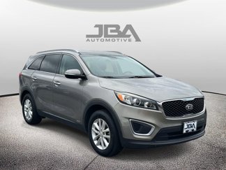 Used 2016 Kia Sorento LX w/ LX Convenience Package image 1