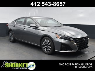 Used 2023 Nissan Altima 2.5 SV image 1