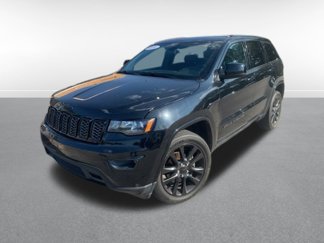 Used 2018 Jeep Grand Cherokee Altitude image 1