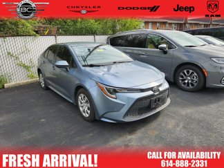 Used 2022 Toyota Corolla LE image 1