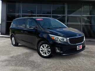 Used 2017 Kia Sedona LX w/ LX Essentials Premium Package image 1