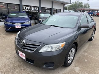 Used 2011 Toyota Camry image 1