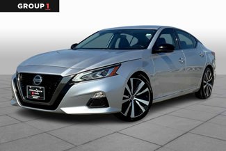 Used 2020 Nissan Altima 2.5 SR w/ Premium Package image 1