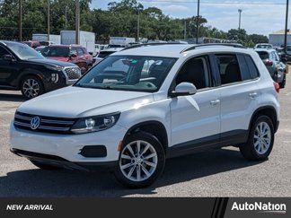 Used 2017 Volkswagen Tiguan Limited w/ Premium Package image 1