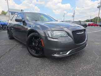 Used 2018 Chrysler 300 S image 1