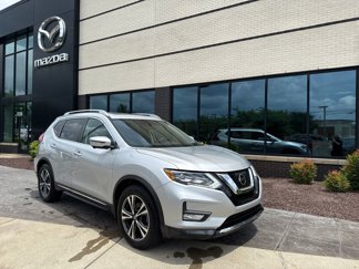 Used 2017 Nissan Rogue SL w/ SL Premium Package image 1