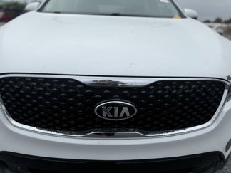 Certified 2017 Kia Sorento EX image 1
