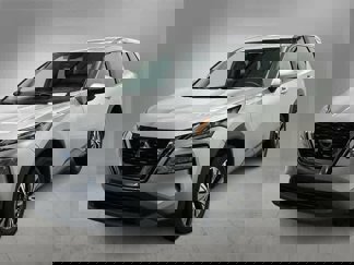 Used 2022 Nissan Rogue SV image 1