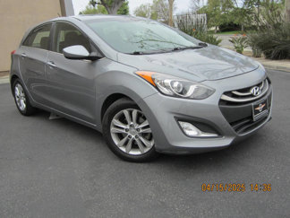 Used 2014 Hyundai Elantra GT image 1