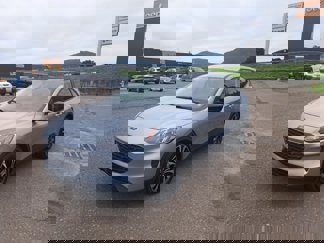 Used 2022 Ford Escape SE w/ SE Sport Appearance Package image 1