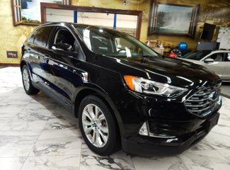 Used 2020 Ford Edge Titanium image 1