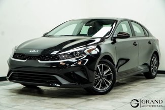 Used 2023 Kia Forte LXS w/ LXS Technology Package image 1