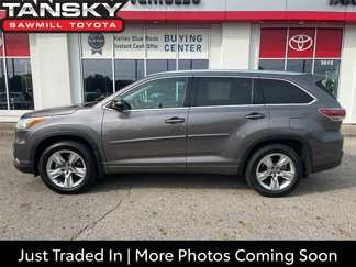 Used 2016 Toyota Highlander Limited image 1