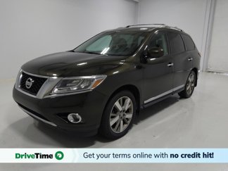 Used 2016 Nissan Pathfinder Platinum image 1