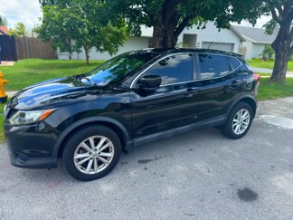 Used 2017 Nissan Rogue Sport S w/ S Appearance Package image 1