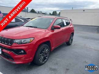 Used 2023 Jeep Compass Limited image 1