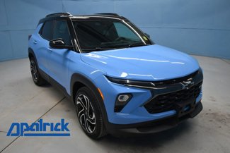 Used 2024 Chevrolet TrailBlazer RS w/ Driver Confidence Package image 1