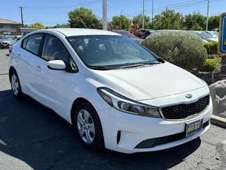 Used 2017 Kia Forte LX image 1