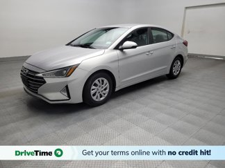 Used 2019 Hyundai Elantra SE image 1
