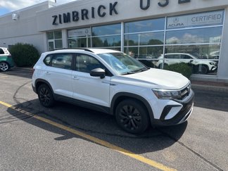 Used 2022 Volkswagen Taos S image 1
