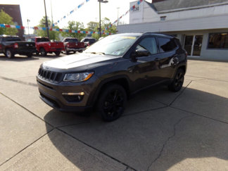 Used 2019 Jeep Compass Latitude image 1
