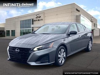 Used 2024 Nissan Altima 2.5 S image 1