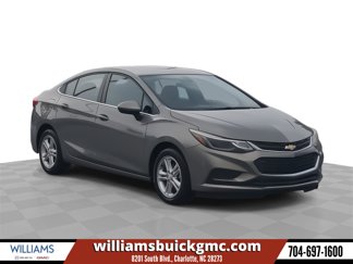 Used 2017 Chevrolet Cruze LT image 1