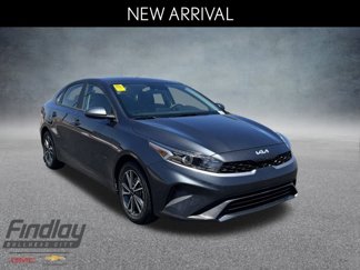 Used 2023 Kia Forte LXS image 1