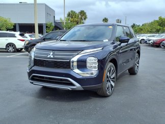 New 2025 Mitsubishi Outlander SE image 1