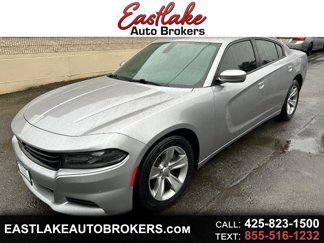 Used 2017 Dodge Charger SXT image 1