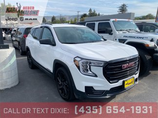 Used 2024 GMC Terrain SLE w/ Elevation Edition image 1
