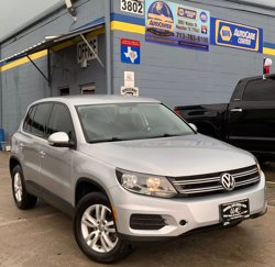 Used 2013 Volkswagen Tiguan S image 1