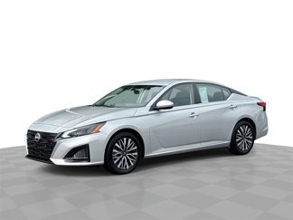 Used 2023 Nissan Altima 2.5 SV image 1