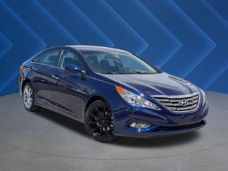 Used 2013 Hyundai Sonata SE image 1