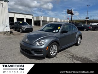 Used 2017 Volkswagen Beetle 1.8T Classic image 1