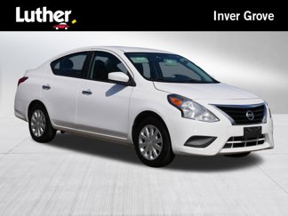 Certified 2019 Nissan Versa SV image 1