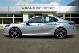 Used 2019 Toyota Camry LE image 1
