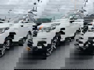 Used 2019 Subaru Outback 2.5i Limited w/ Popular Package #2 image 1