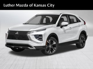 Used 2022 Mitsubishi Eclipse Cross SE image 1