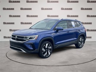 Used 2023 Volkswagen Taos SEL image 1