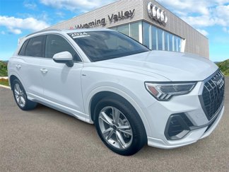 Used 2024 Audi Q3 2.0T Premium image 1