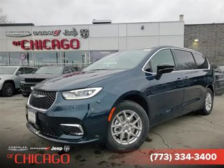 New 2025 Chrysler Pacifica Select image 1