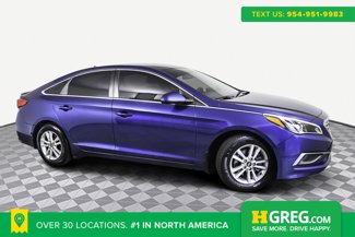 Used 2016 Hyundai Sonata SE image 1