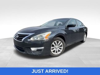 Used 2015 Nissan Altima 2.5 S w/ Power Driver Seat Package image 1